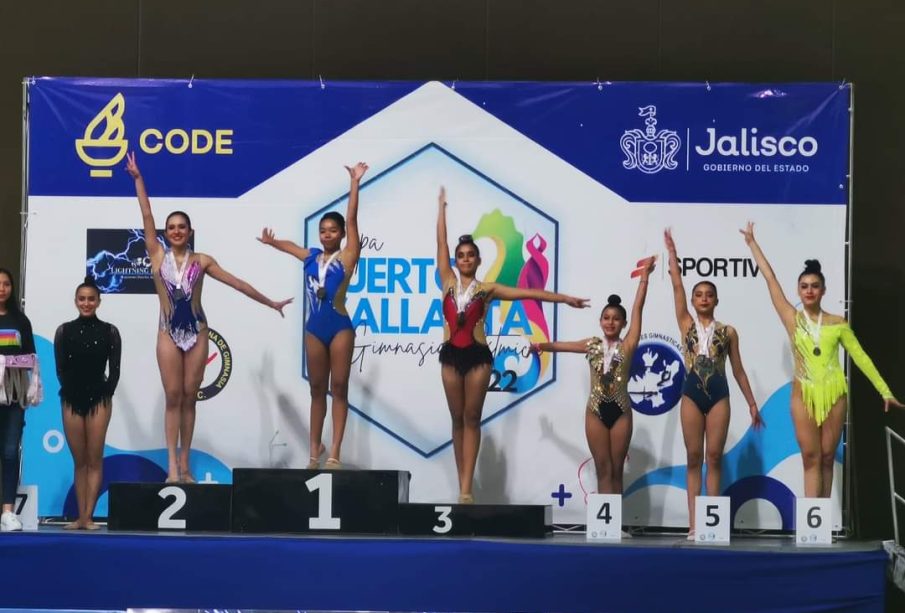 Gimnastas en el podium