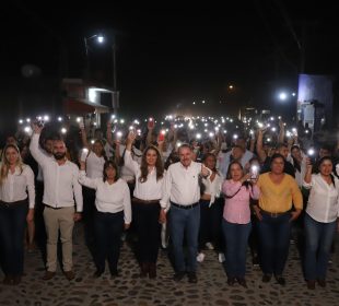 Jaime Cuevas recorriendo calles