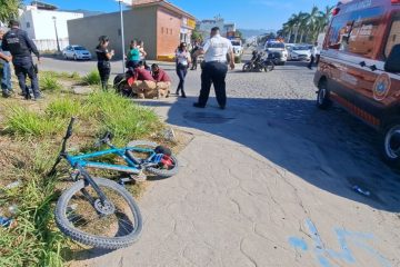 ¡Accidente! Atropellan a ciclista en Fluvial Vallarta