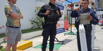 "Ponchallantas" roban 120 mil pesos a extranjero en Vallarta