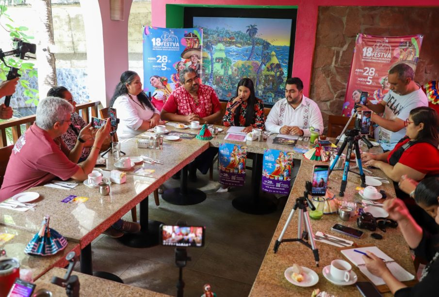 Rueda de prensa del Festival Vallarta Azteca del Folclor