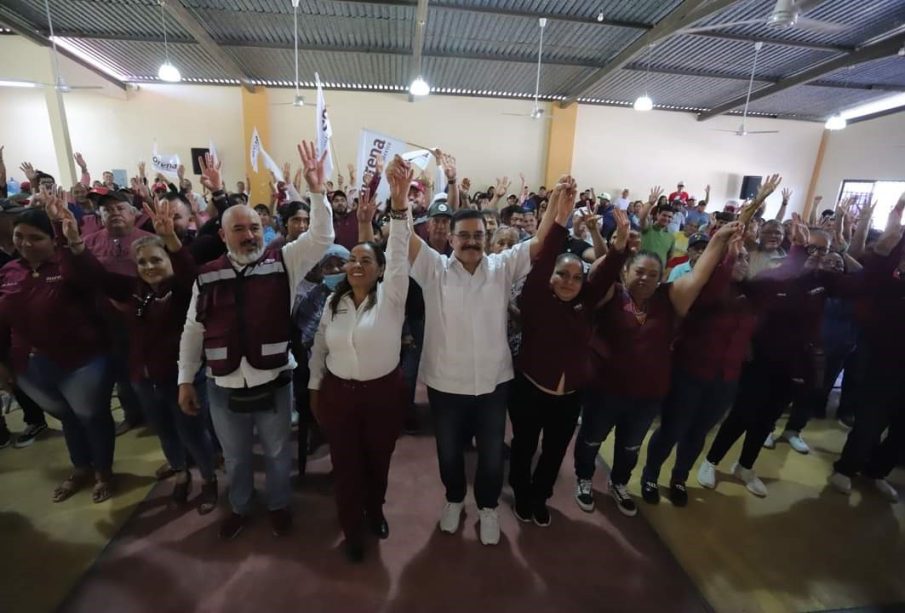 Tomatlán recibe al Dr. Carlos Lomelí y Bruno Blancas con multitudinario evento