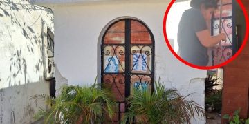 ¡Viven entre los muertos! Pareja convierte tumba del Panteón 5 de Diciembre en su hogar (VIDEO)