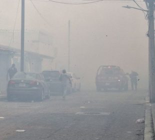 Exigen vecinos seguridad para evitar quemas en baldíos de Tabachines