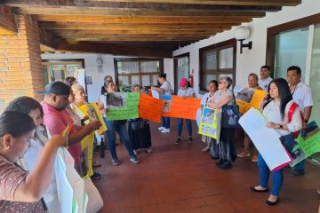 Vecinos de San Esteban manifestándose