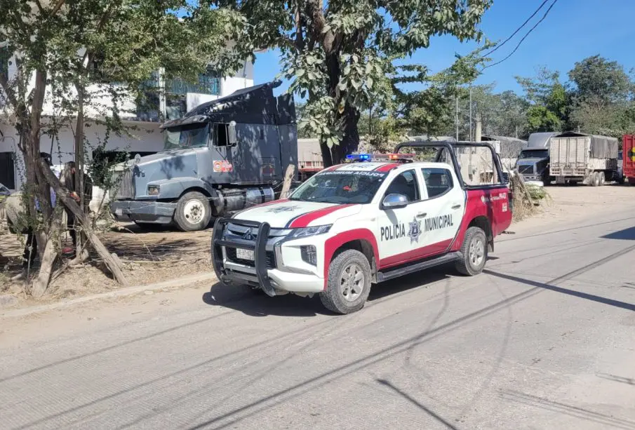 Robo a mano armada en Las Juntas; se llevan 350 mil pesos