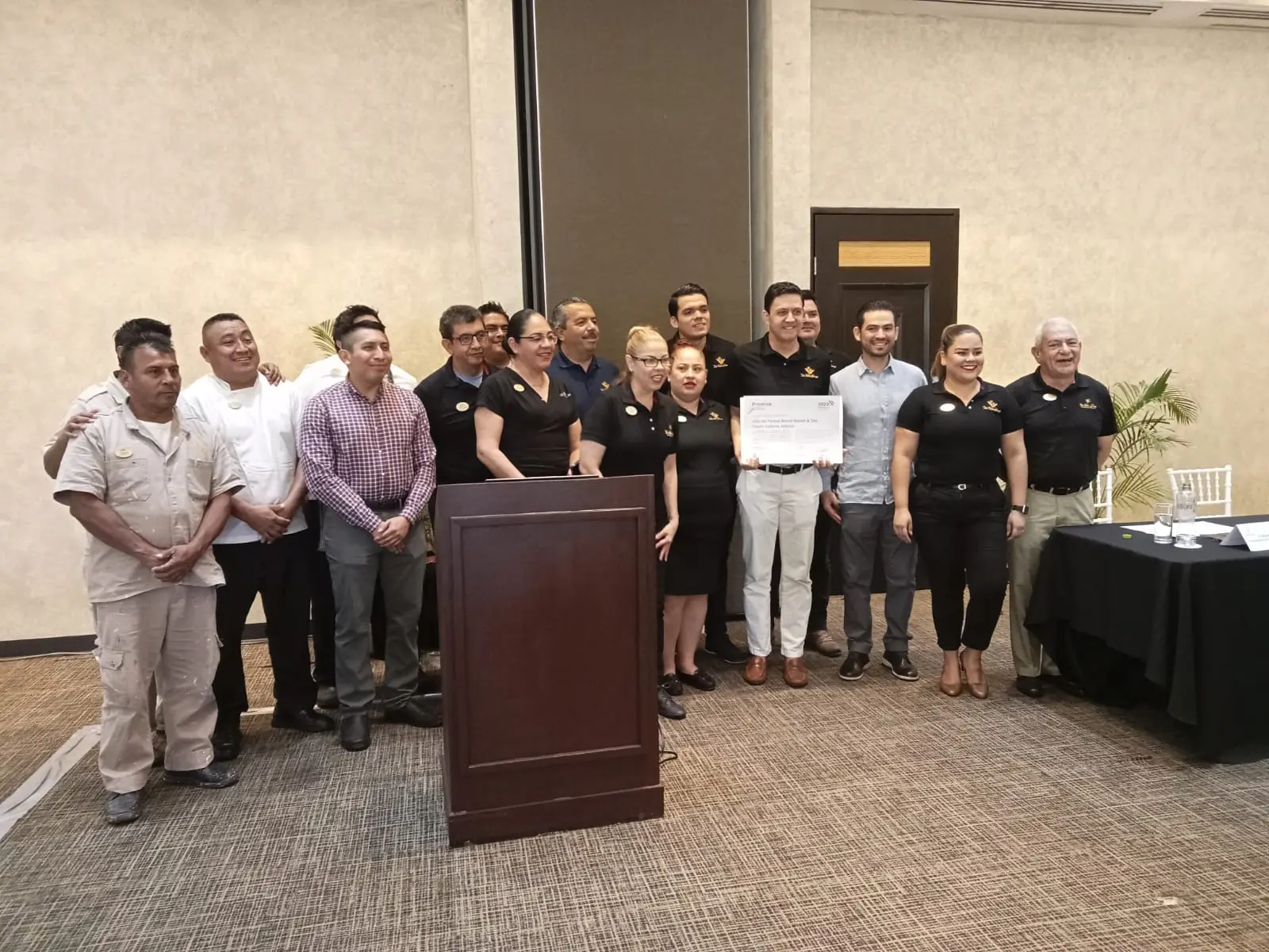 Hoteles Villa Group en Vallarta y Riviera Nayarit reciben certificación internacional de higiene y seguridad