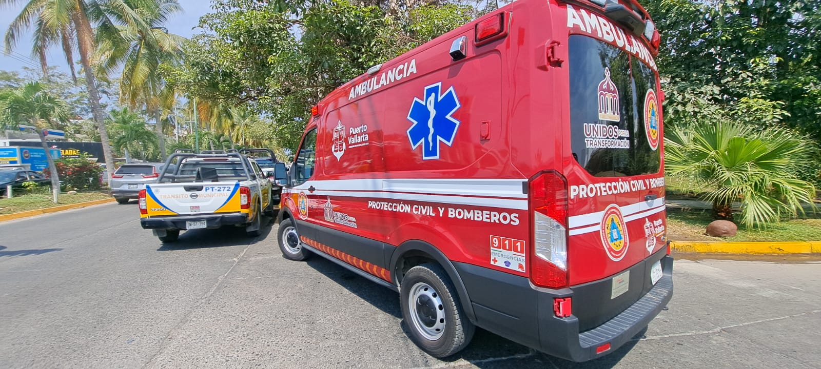 Atropellan a menor en semáforo de Las Moras, Puerto Vallarta