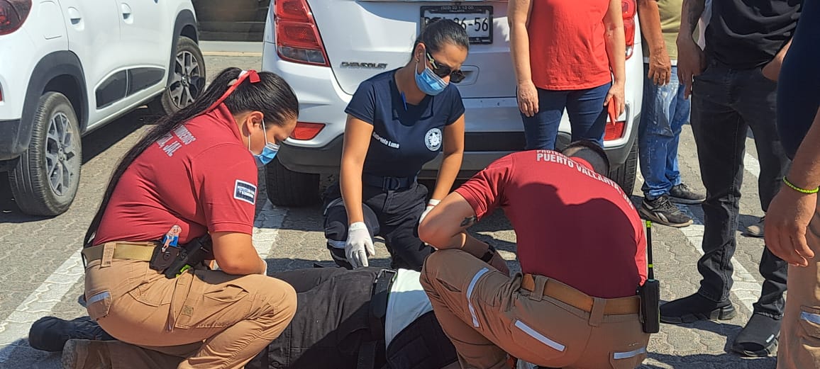 ¡Por falta de vigilancia! Atropellan a mujer en la Carretera Federal 200