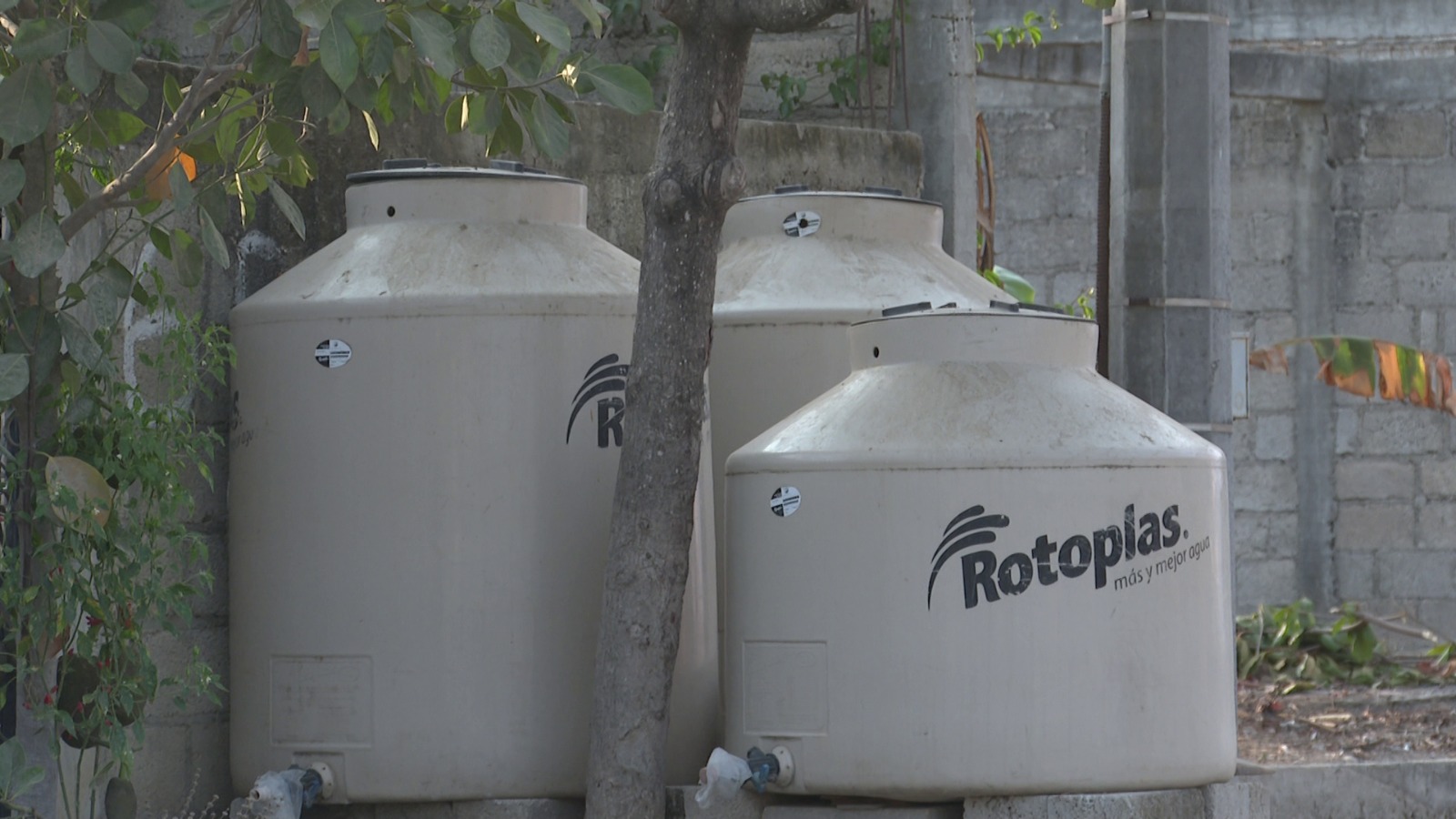 Seapal Vallarta raciona agua a vecinos de Chulavista en Ixtapa