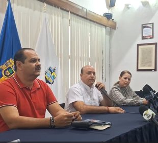 Rueda de prensa de alcalde de Vallarta