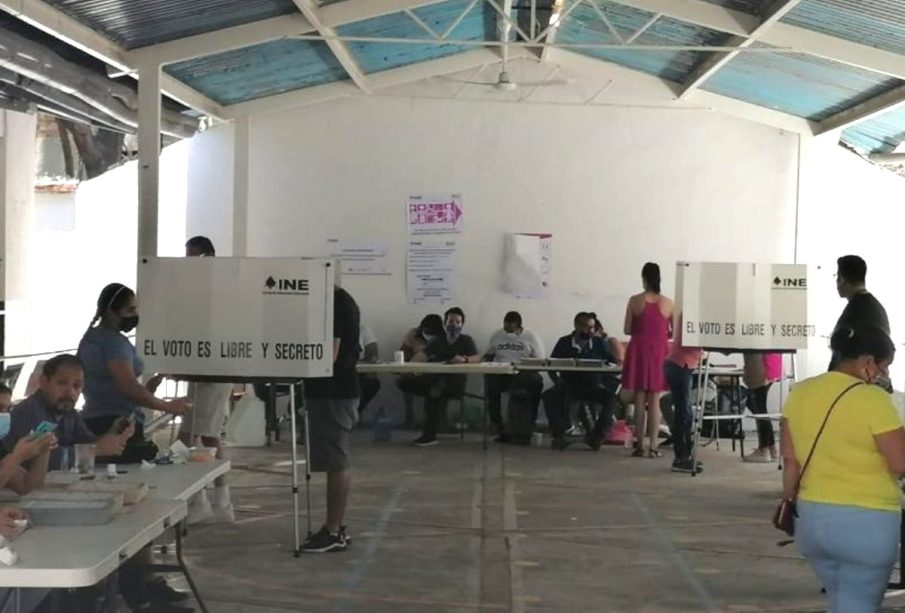 Urnas en elecciones locales