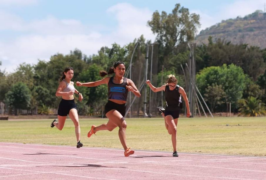 Estudiantes del CUC buscan su pase a la Universiada Nacional 2024