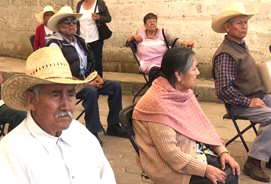 Adultos mayores en México