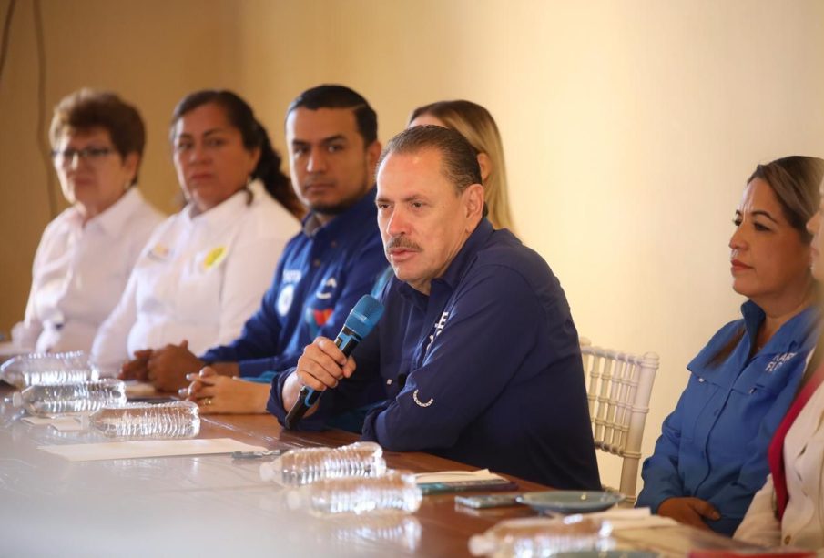 Jaime Cuevas Tello en rueda de prensa