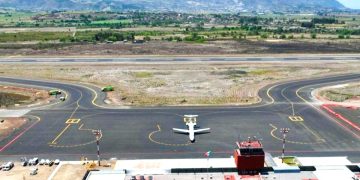 Avión en el Aeropuerto Interacional Amado Nervo