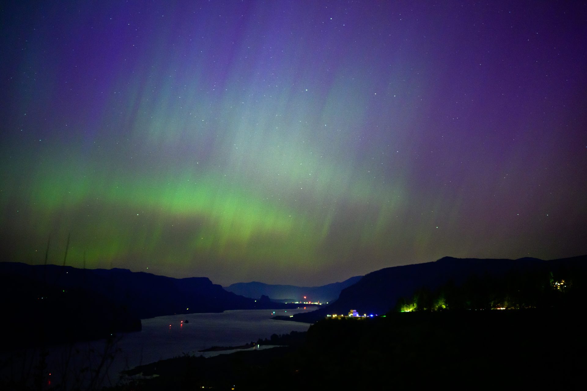 FOTOS: Tormenta solar "extrema" genera increíbles auroras boreales en México y el mundo