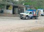 Camión de gas LP circulando por calles de Vallarta