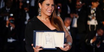 ¡Hace historia! Karla Sofía Gascón, primera mujer trans en ganar "Mejor Actriz" de Cannes