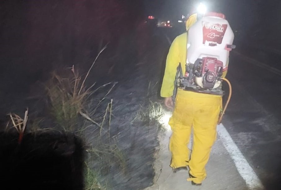 Incendio en carretera federal 200 impedía visibilidad