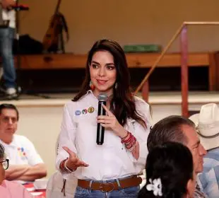 Laura Haro