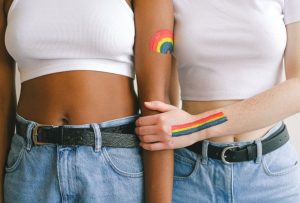 Día Internacional contra la Homofobia, Transfobia y Bisfobia: ¿Por qué se conmemora?