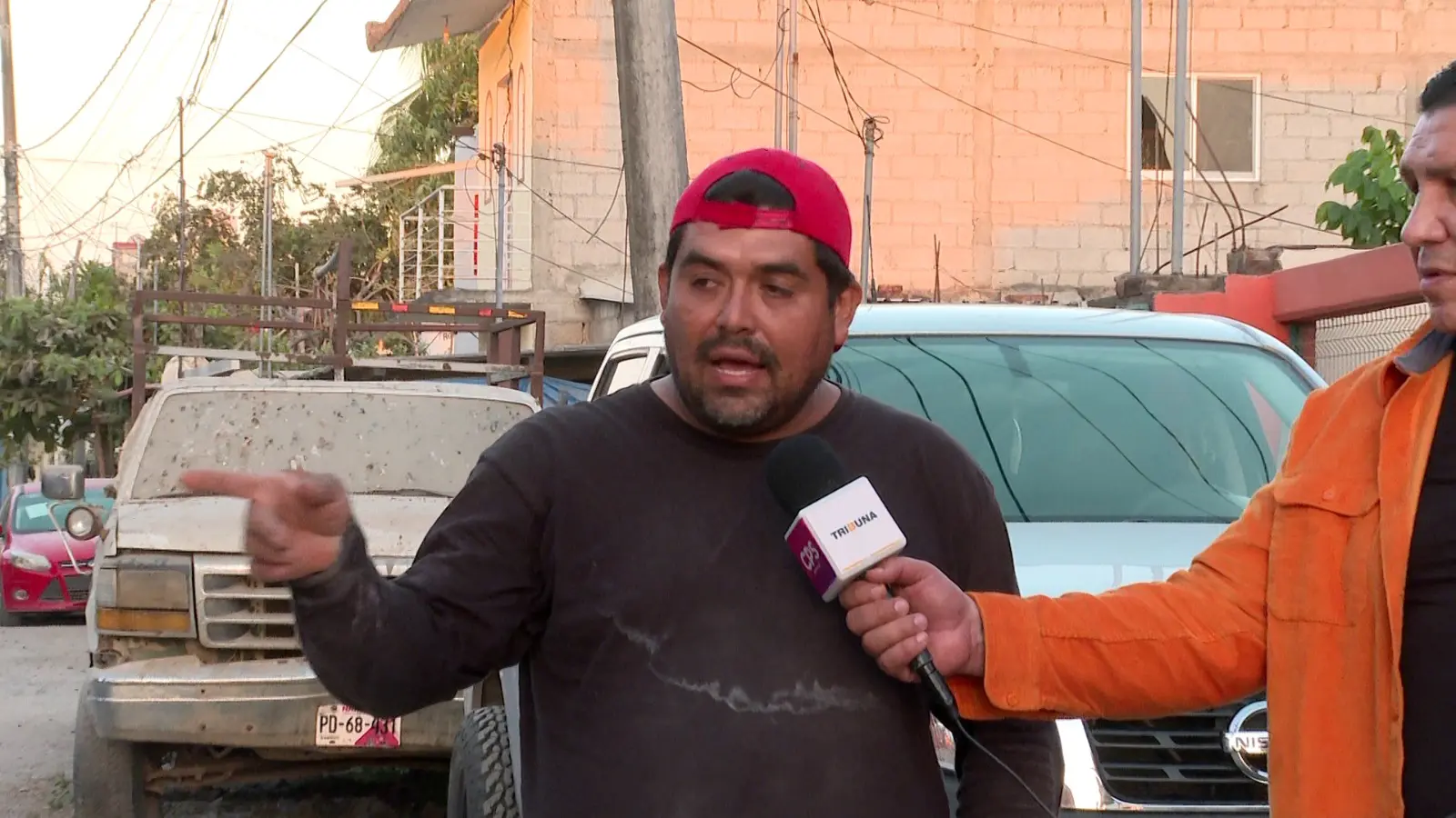 Señor Carlos Flores Mejía