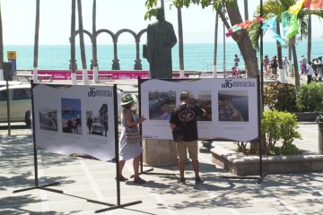 Exposición de fotografías históricas por aniversario de Puerto Vallarta