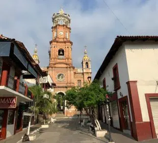 Además de protección al Centro de Vallarta, hay 50 fincas de valor artístico y ambiental