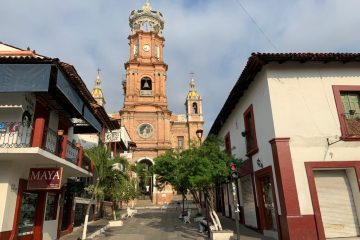 Además de protección al Centro de Vallarta, hay 50 fincas de valor artístico y ambiental