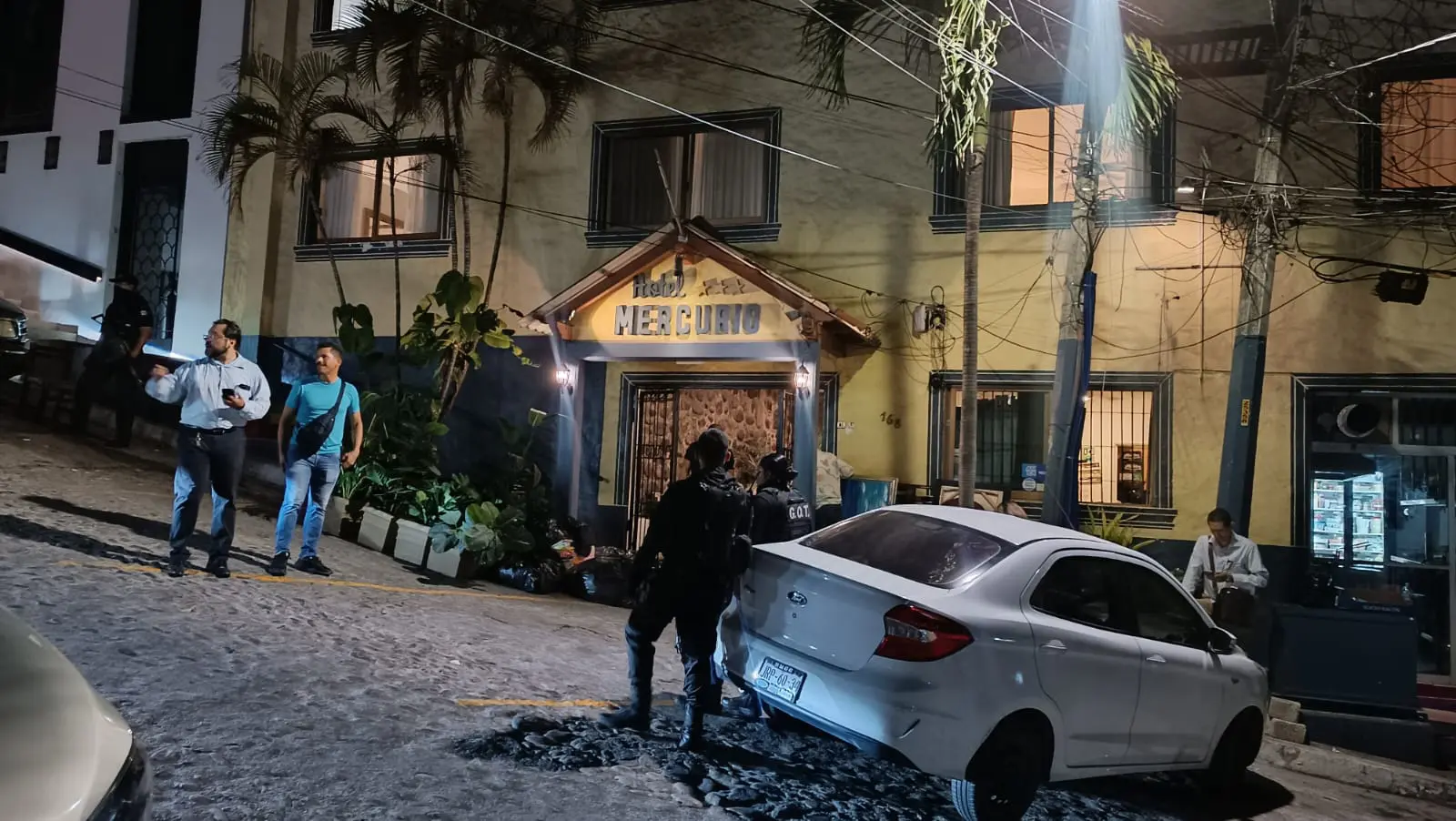 Embargan y cierran hotel Mercurio, en víspera del “Pride Vallarta” Orgullo Gay