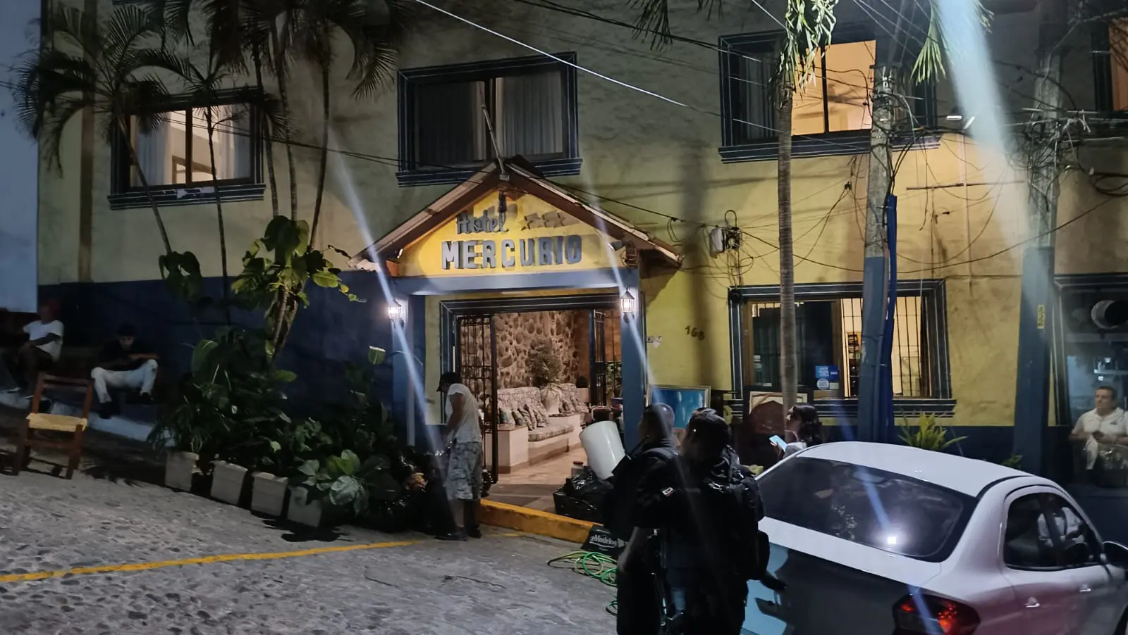 Embargan y cierran hotel Mercurio, en víspera del “Pride Vallarta” Orgullo Gay