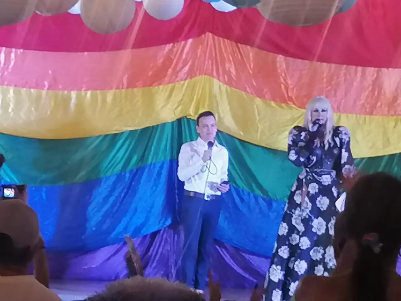 Emotiva gala organizó la Red de Diversidad e Instituto de Cultura Vallartense