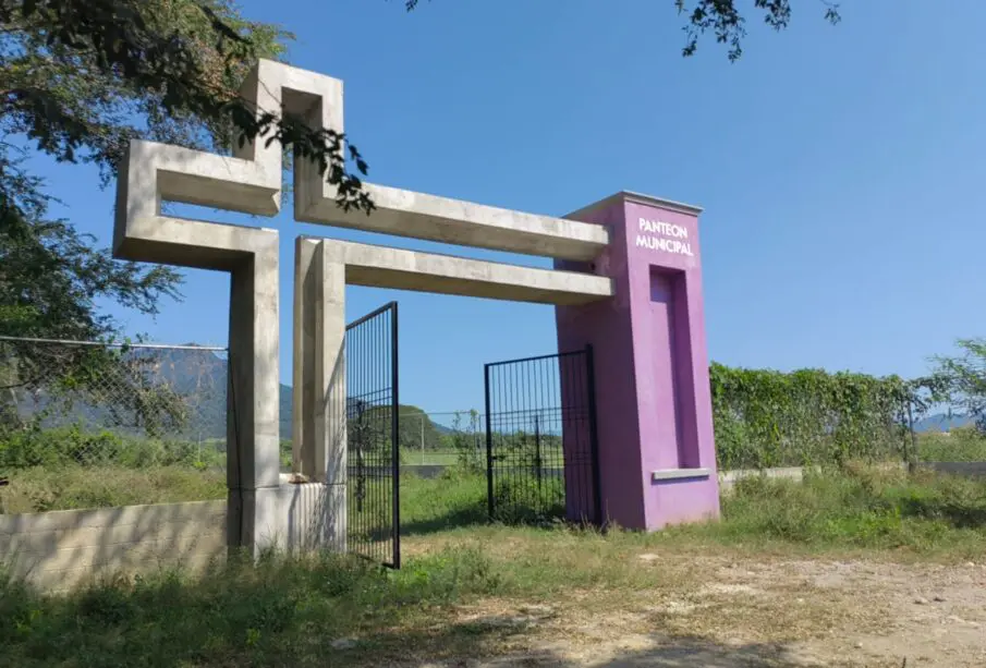 Invertirán más de 14 millones de pesos en el panteón municipal de San Juan de Abajo