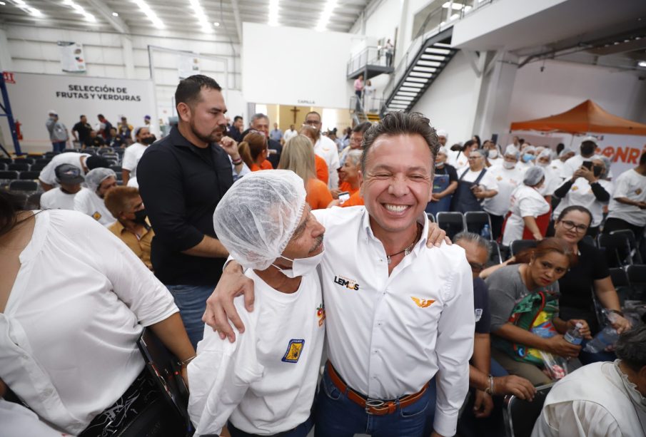 Pablo Lemus en campaña