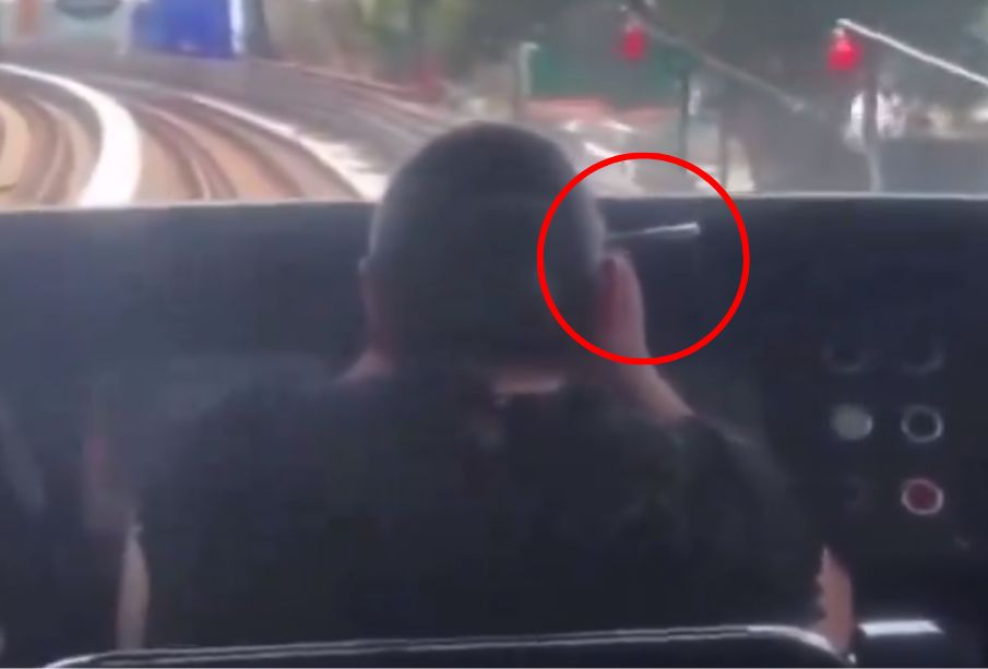 (VIDEO) Amonestan a conductora del Metro CDMX por maquillarse en horas laborales