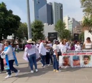 Madres buscadoras no celebran; marchan en CDMX por sus desaparecidos