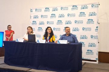 Consejeros del IEPC en rueda de prensa