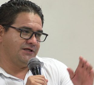 Jaime Torres deja dirección de Estero El Salado