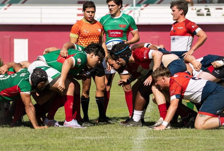 Jugadores de Rugby en la campo de juego