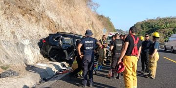 Mujer lesionada en accidente en la autopista 200D Compostela