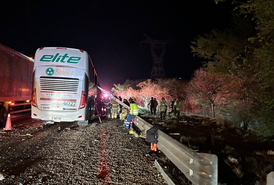 Tres muertos, 15 lesionados, choque autopista Tepic-Guadalajara