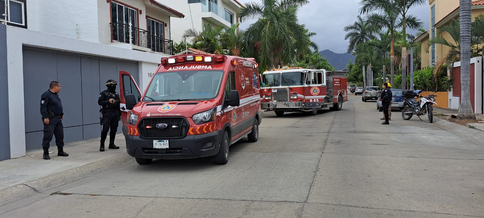 Explosión deja a una mujer y una bebé heridas en Fluvial Vallarta