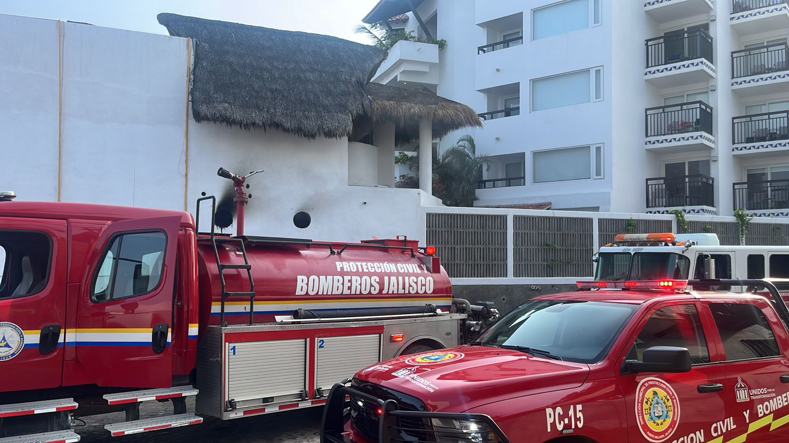 Se incendia campana de cocina en hotel del centro de Vallarta