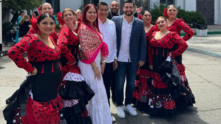 Munguía viajó a Santa Bárbara, con comité de Ciudades Hermanas