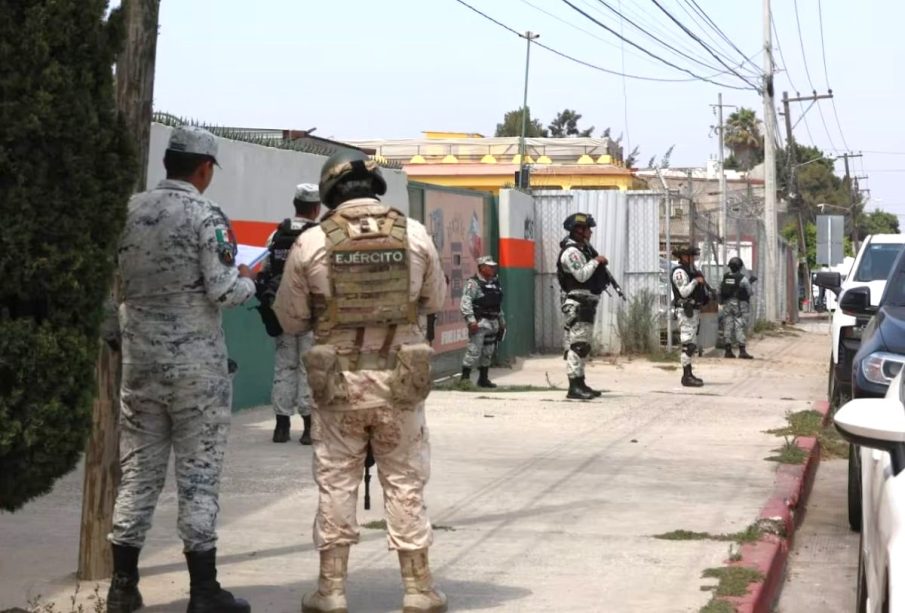 Militares al descubrir narcotúnel en Tijuana