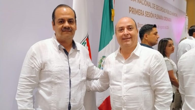 Alcalde de Puerto Vallarta Pepe Martínez ahora viajó a Veracruz