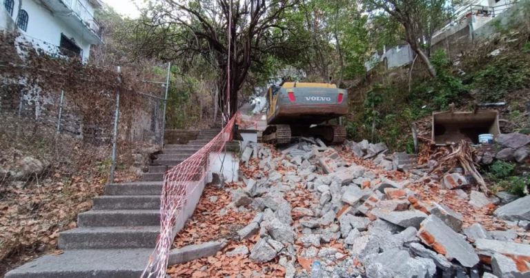 En Mirador de Vallarta, Ayuntamiento autoriza 4 millones a calle