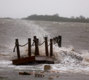 Huracán Debby