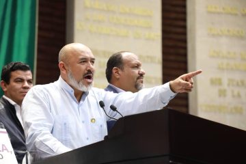 Diputado Bruno Blancas en tribuna defendió reforma de la GN